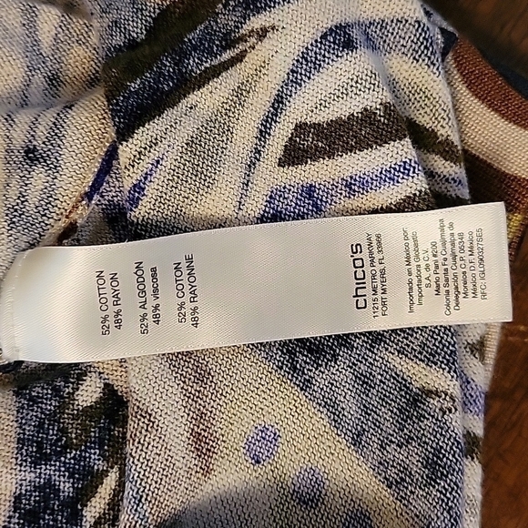 Chico's Retro Psychedelic Long Sleeve High Neck MOD Blouse - Picture 9 of 9